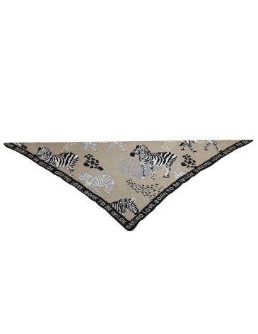 Bufanda Triangular Oreiro Love - LAS OREIRO LOVE