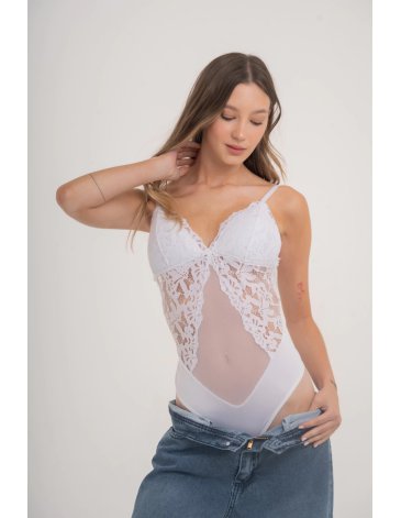 Body tasa triangulo soft c/puntilla y microfibra T85/105 TRENDA