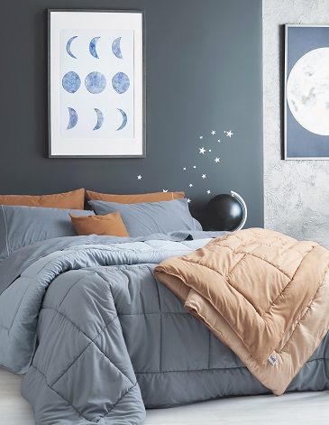 Acolchado matelaseado reversible microfibra super soft touch QUEEN PALETTE