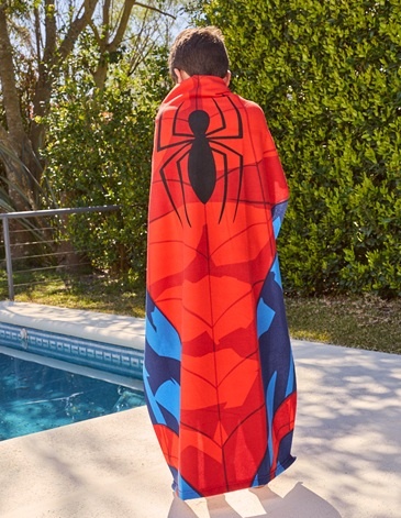 Toallon con Bolso Microfibra 70x130cm SPIDERMAN PIÑATA