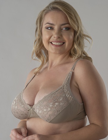 Corpiño modelador con aro alg c/lycra y puntilla c/realce lateral T90/120 ALIS