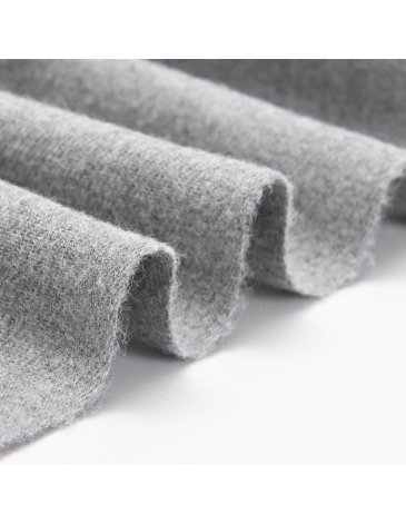 Ruana lisa con flecos - SKORA