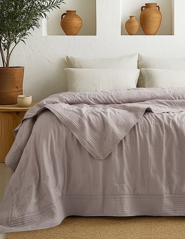 Cover TULUM prewashed y detalles de costura en marco · Queen PALETTE